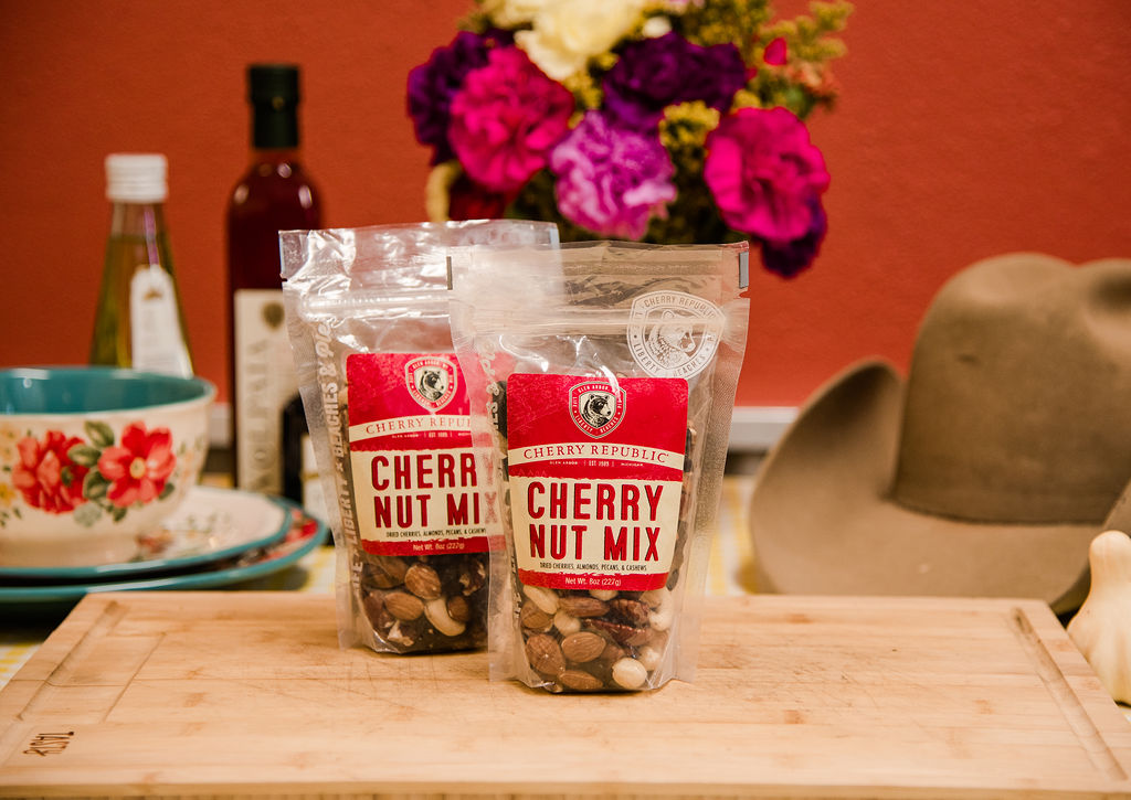 Cherry Nut Mix