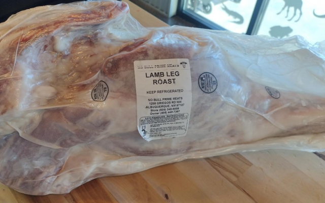 Whole Lamb Leg - Bone - In