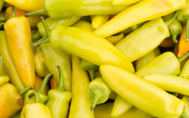 20lb Sack Yellow Hots Fresh or Roasted - Seasonal