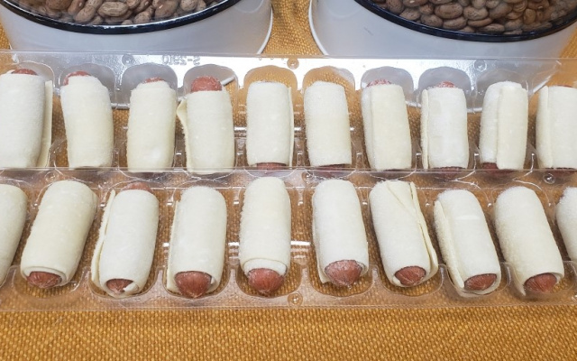 Pigs in a blanket